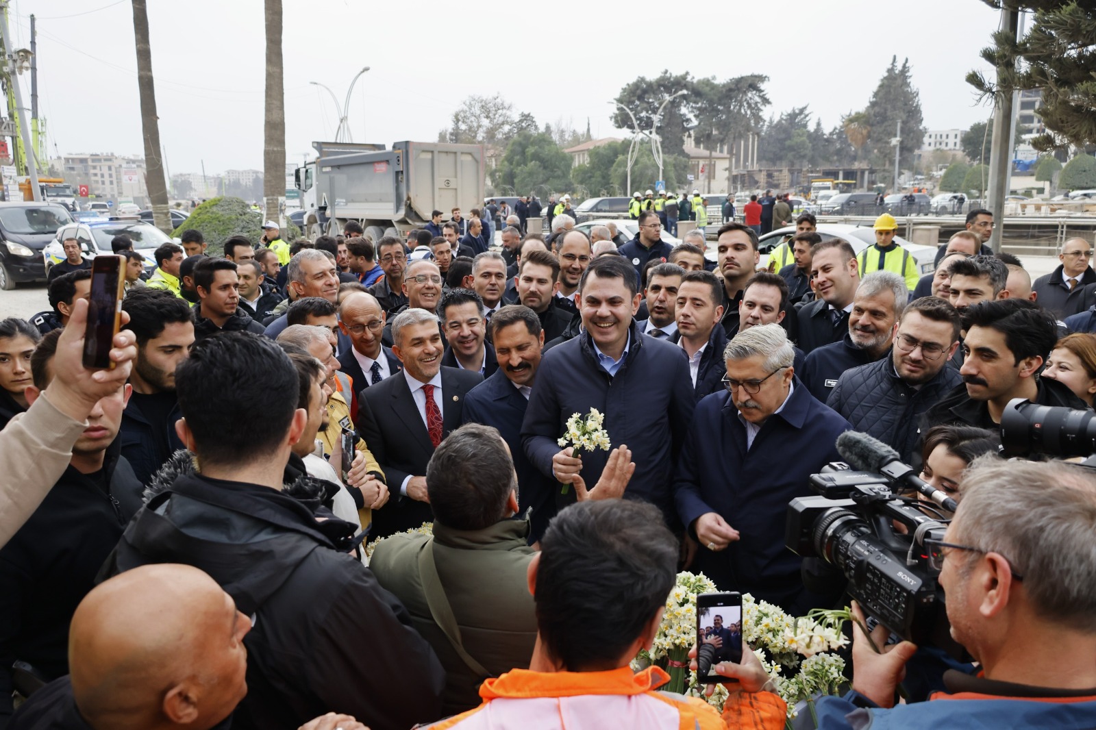 “ENKAZDAN ÇIKAN UMUT ÇINARA DÖNÜŞTÜ”