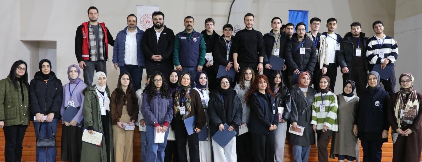 HATAY BÜYÜKŞEHİR BELEDİYESİ’NDEN GENÇLERE TEKNOLOJİ DESTEĞİ