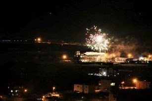 SAMANDAĞ’DA YENİ YIL: HÜZÜNLE YOĞRULAN UMUT, KONTEYNERLERDE YEŞEREN DUALAR