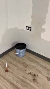 EKSİKLER ÇOK, ÇARE YOK: SAMANDAĞLI BARINMA KRİZİ İÇİN İMZAYA KOŞUYOR!